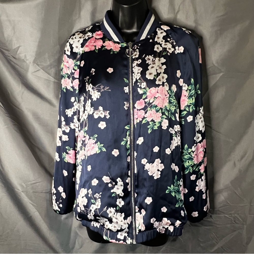 H&M Divided navy jacket with floral design. Size 8.